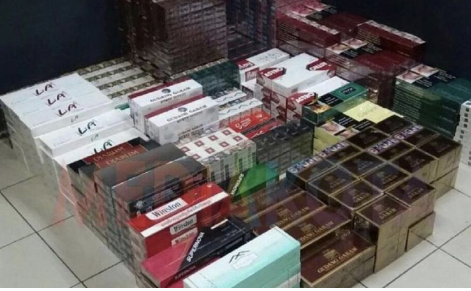 Kerajaan Perpaduan digesa hentikan jualan laris rokok seludup di pasaran