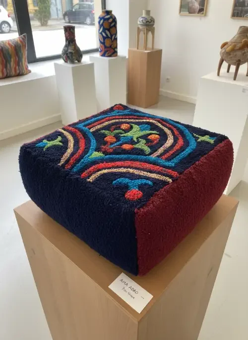 Pourquoi choisir un tapis sur mesure haut de gamme pour un intérieur contemporain ?