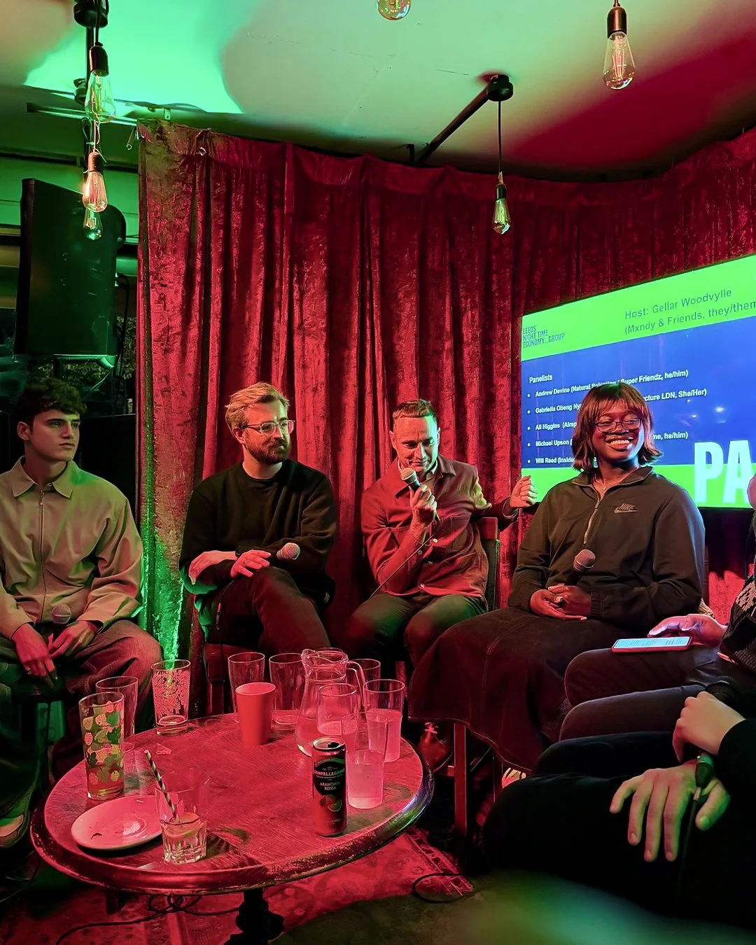 A massive thank you to everyone who came along to our recent social event at @hydeparkbookclub.
 
We had a thought-provoking panel discussion hosted by the brilliant @mxndyandfriends - an open and honest conversation about opportunities for young tal