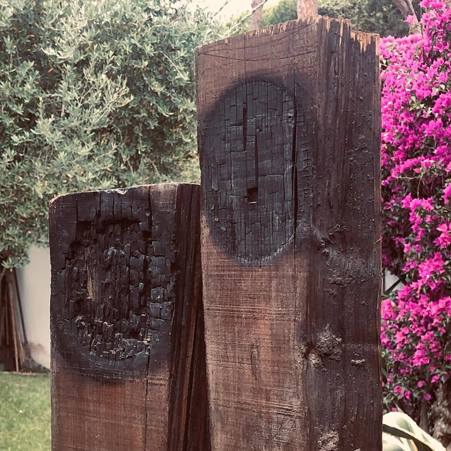 claudia-chianese-sculpture-cerchi-di-fuoco-1b.jpgclaudia-chianese-sculpture-cerchi-di-fuoco-1c.jpg