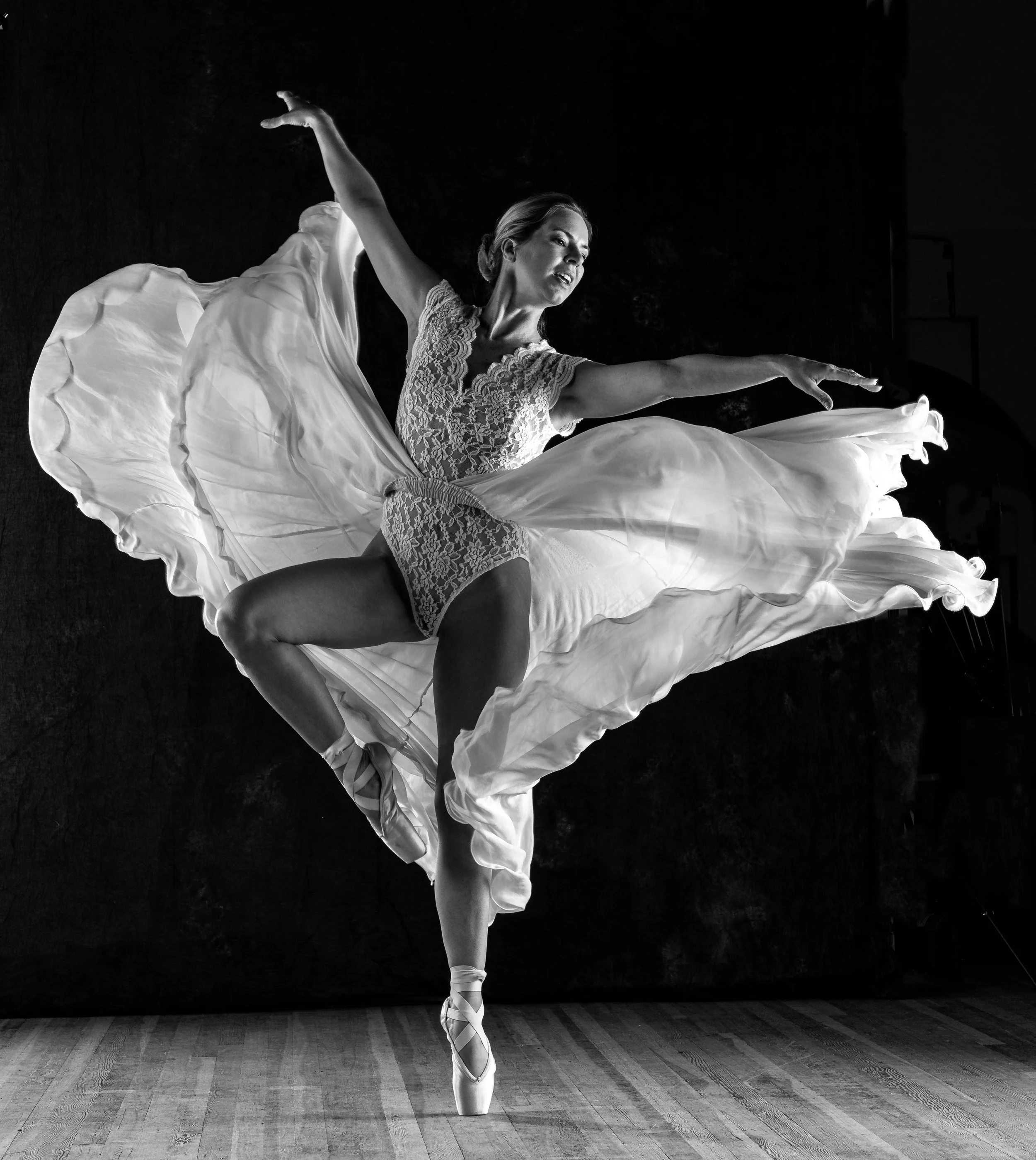 DSC_6225bwcopy.jpg