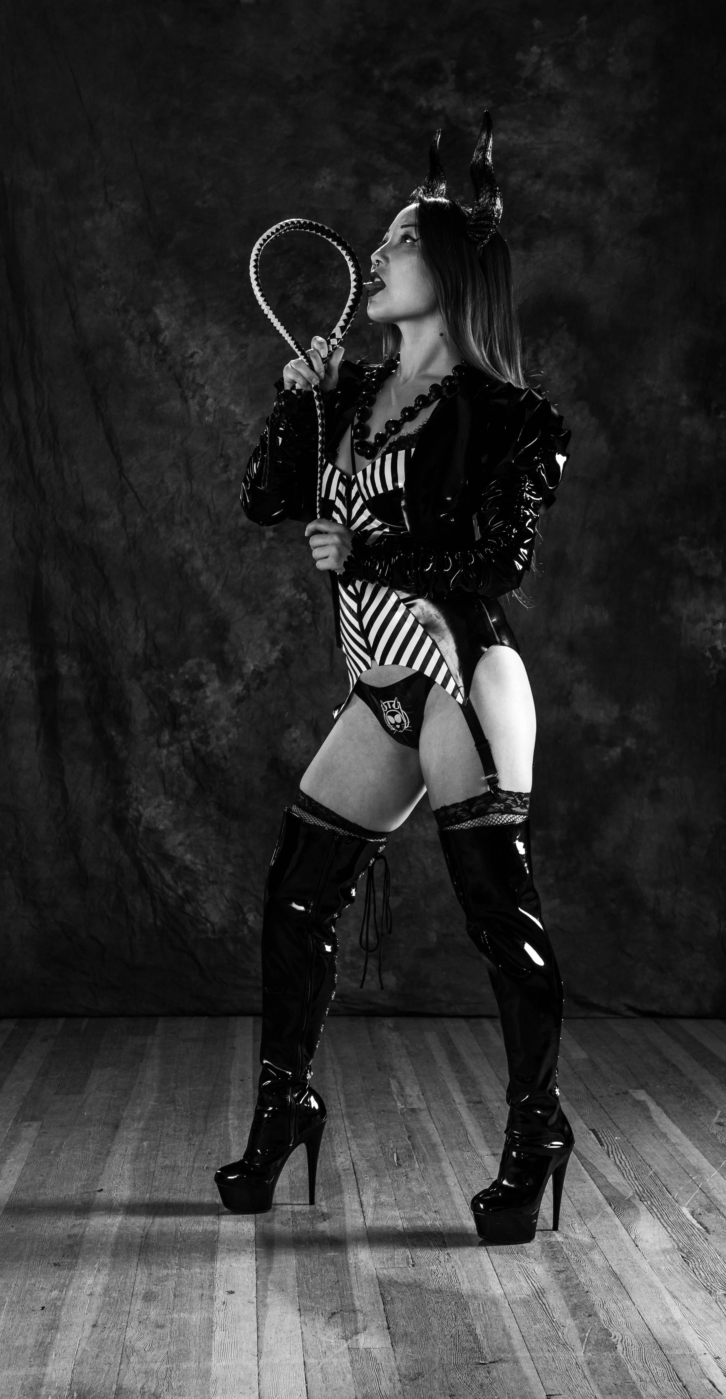 DSC_2551_bw.jpg