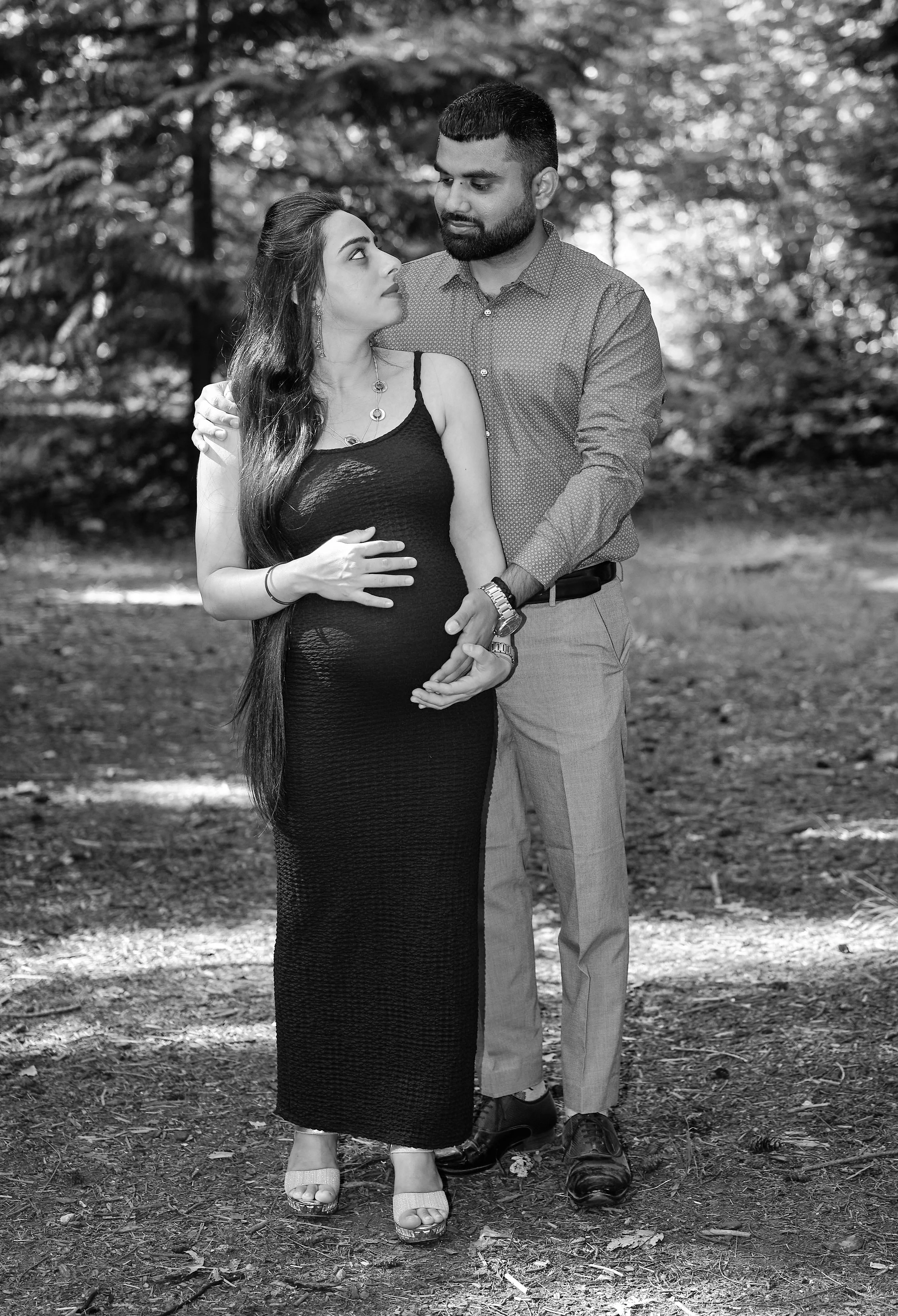 Maternity#5bw.jpg