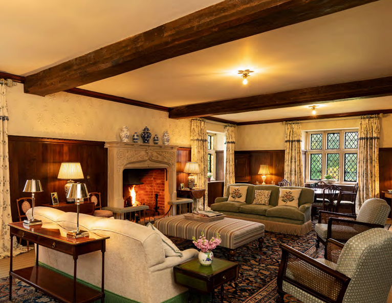Canterbury Manor Boudoir.png