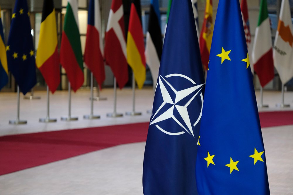 NATO and the EU: An Emerging Alignment of Defence Roles
