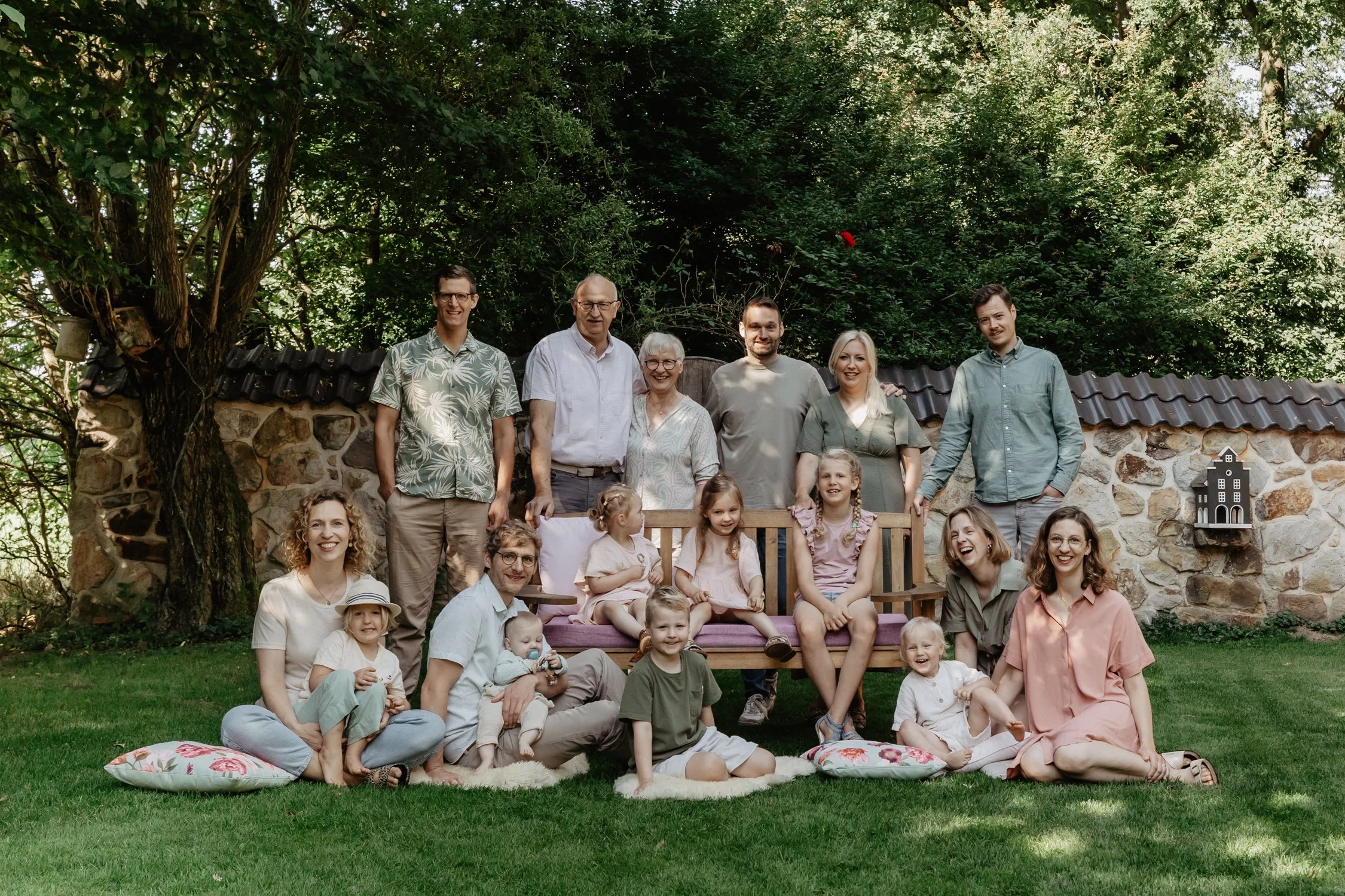 Als Familien- & Hochzeitsfotografin aus dem Münsterland halte ich Eure emotionale Bindung und Liebe fest - für jetzt und für immer!