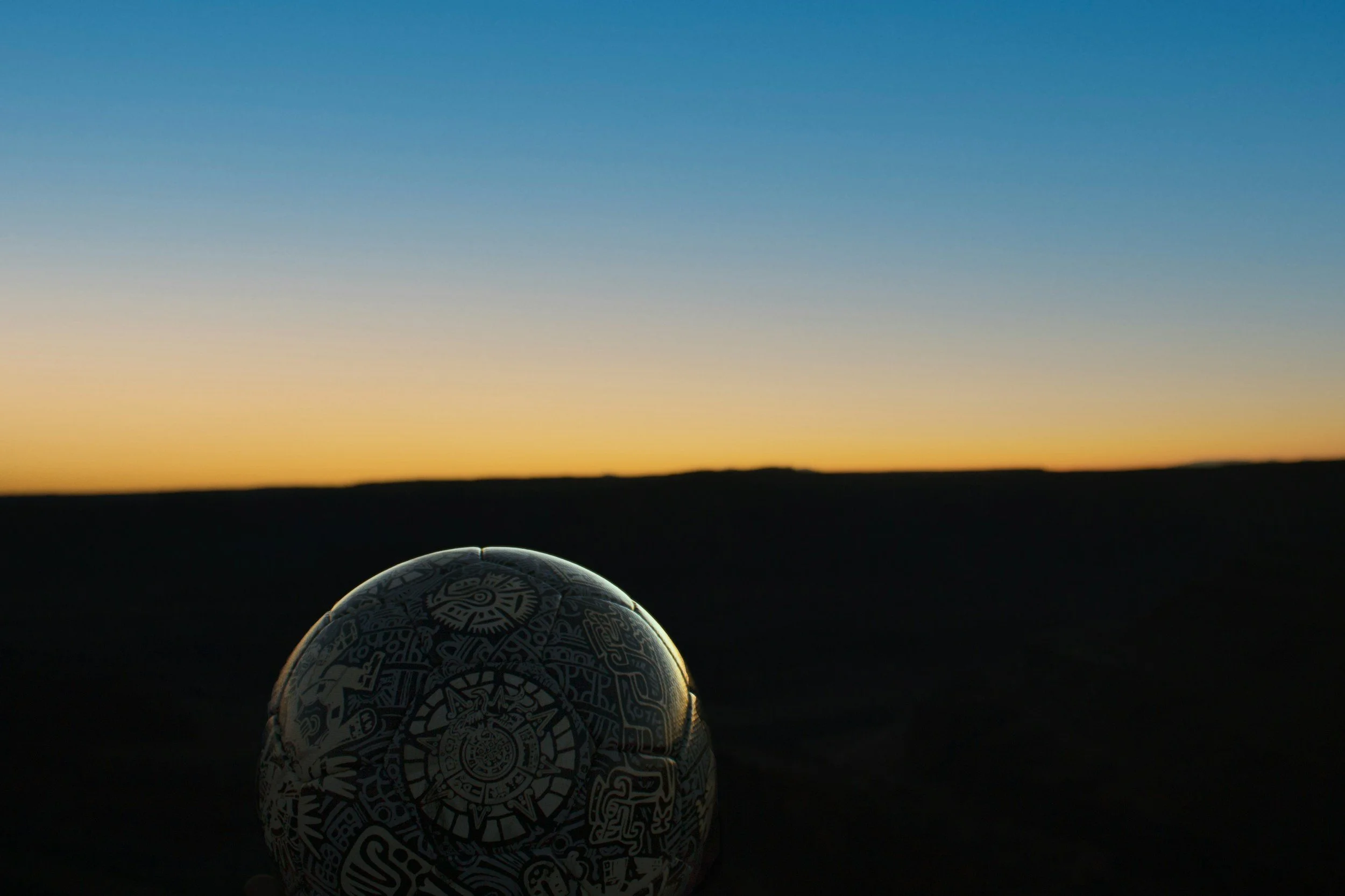 GAME OF FIFA                                        Wie die Organisation die Welt regiert