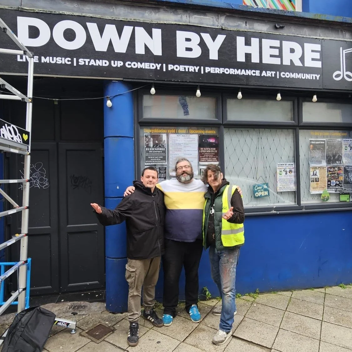 IT'S A SIGN!!!

HUGE thanks to Ronny &amp; Ryan from @onersigns for sorting out a super-sexy sign for Swansea's newest music &amp; performance venue! 

In rain and wind they got the job done - if you need any graphics, signage, spray-painting or help