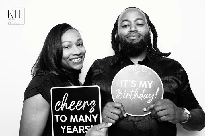 We&rsquo;re ready to join in on all the festivities! Reach out today to discover more about our offerings. Our digital only service, paired with our classic black and white experience, is both sleek and sophisticated.

Philadelphia wedding | Philly e