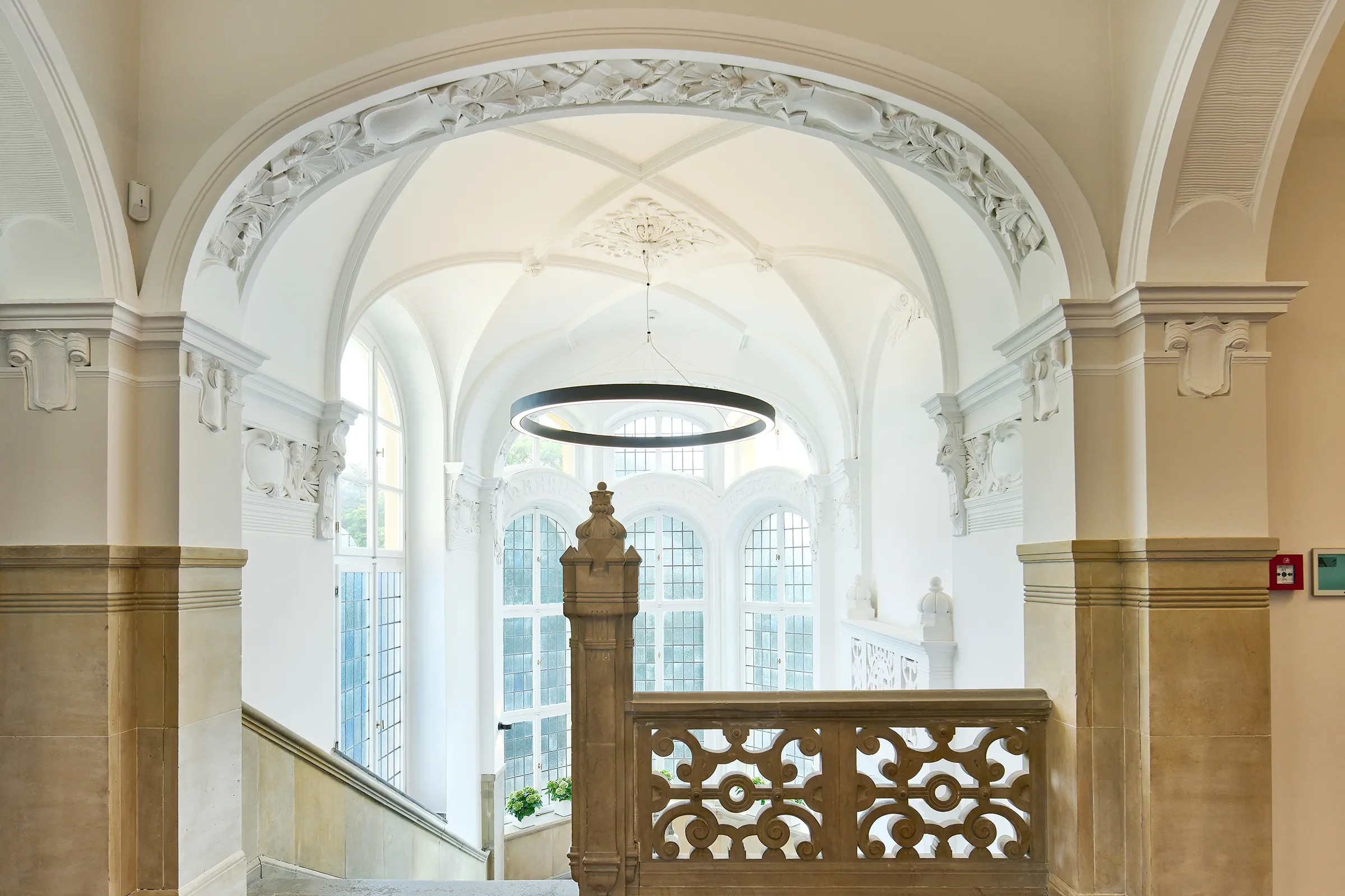 RathausBredeney-Essen-6_2400.webp
