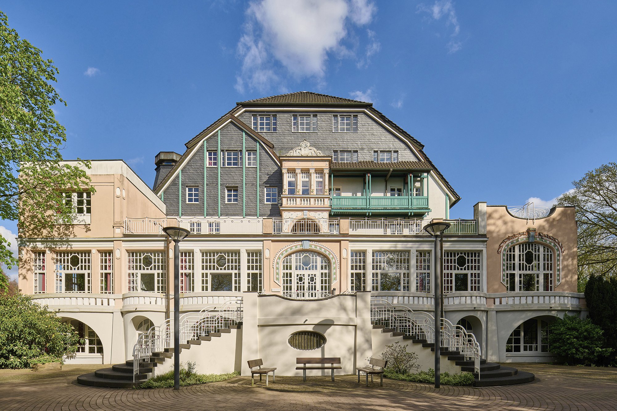 Architekturfoto von der Wolfsburg in Mülheim an der Ruhr