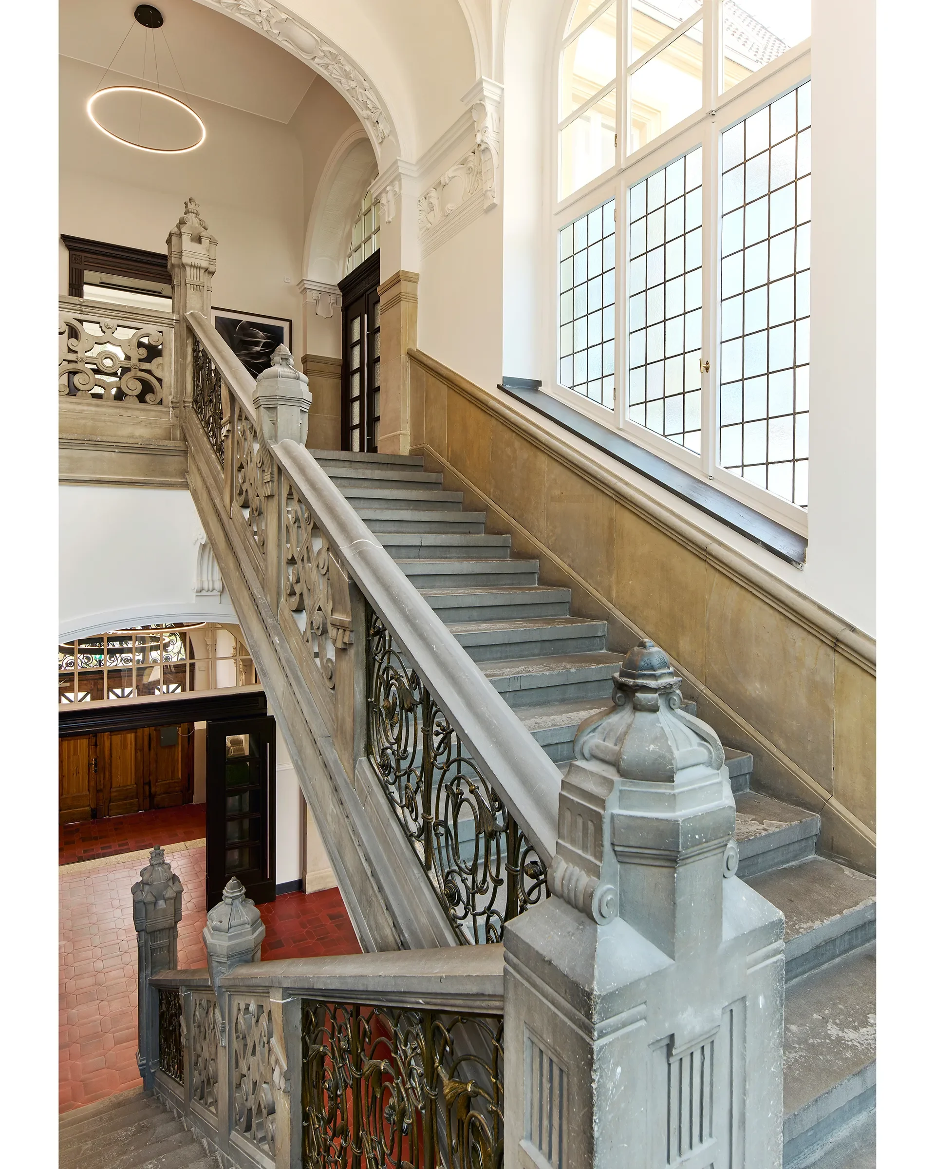 RathausBredeney-Essen-4_2400.webp