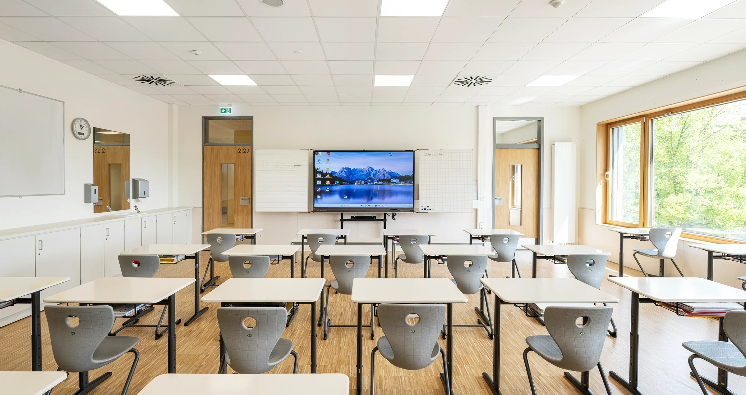 10-AS-schule_2400.webp