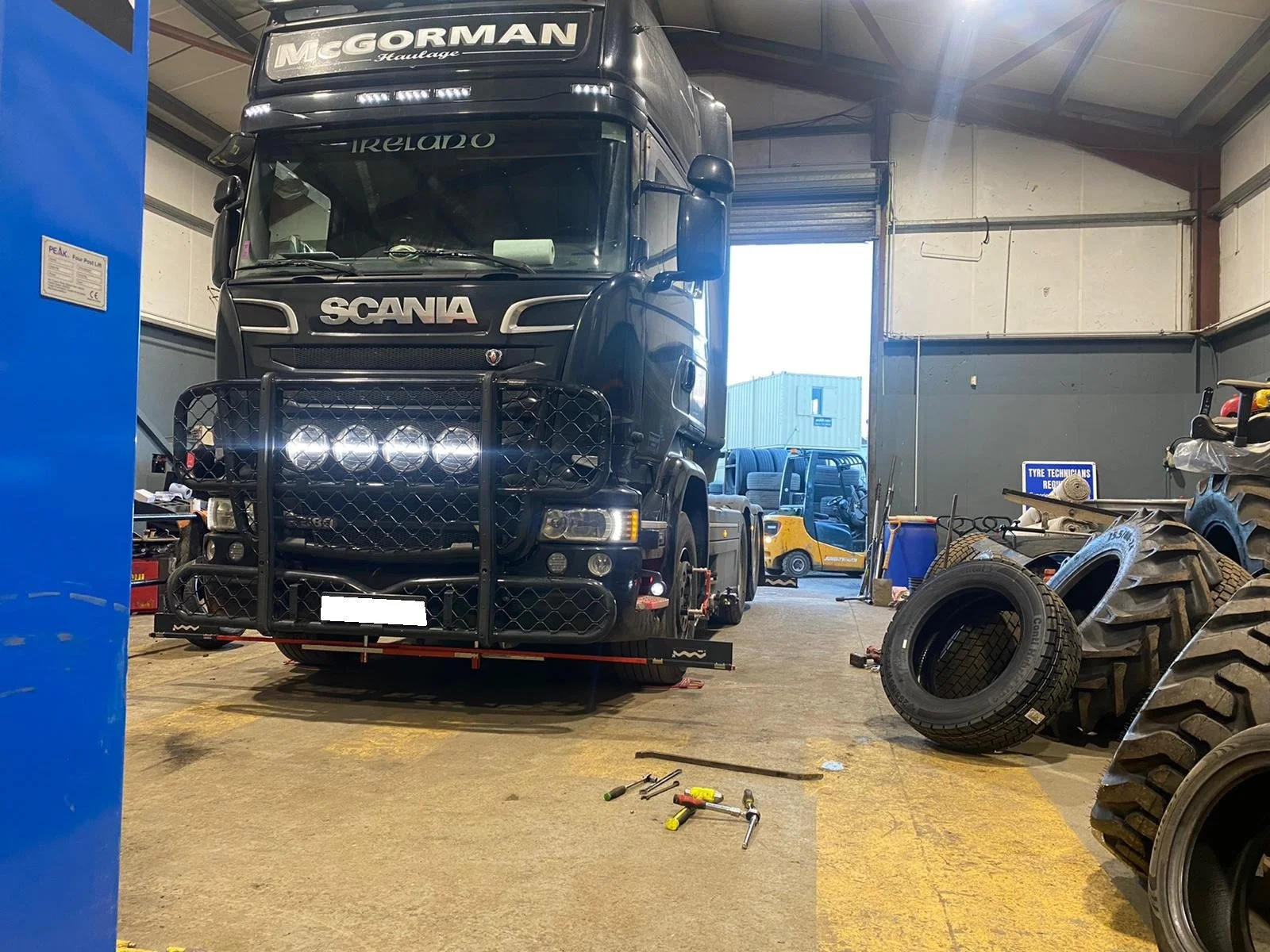 A2-Tyre-Supplies-Tyre-Fitting-Detling-Whitstable-Sheppey-Sittingbourne-Kent-gallery-15.jpg