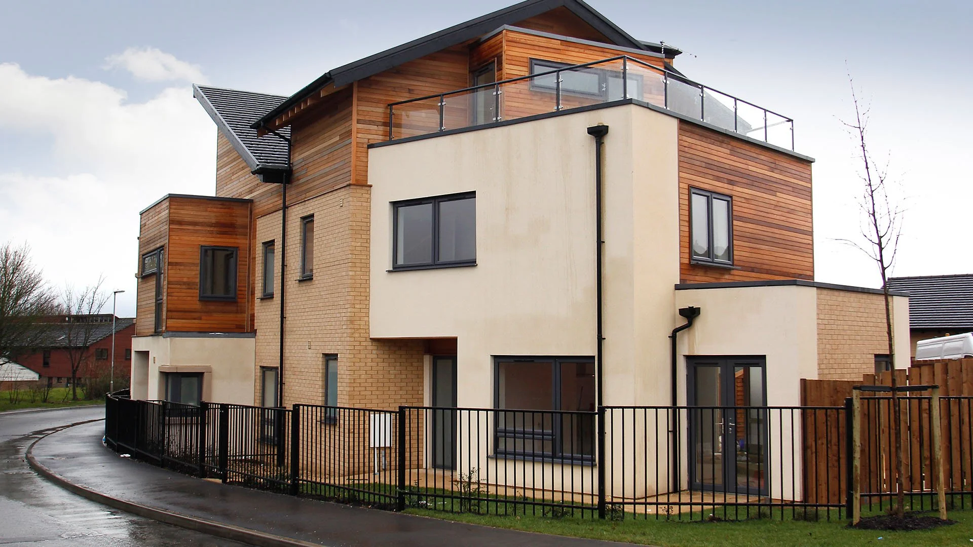 New building development of mixed materials