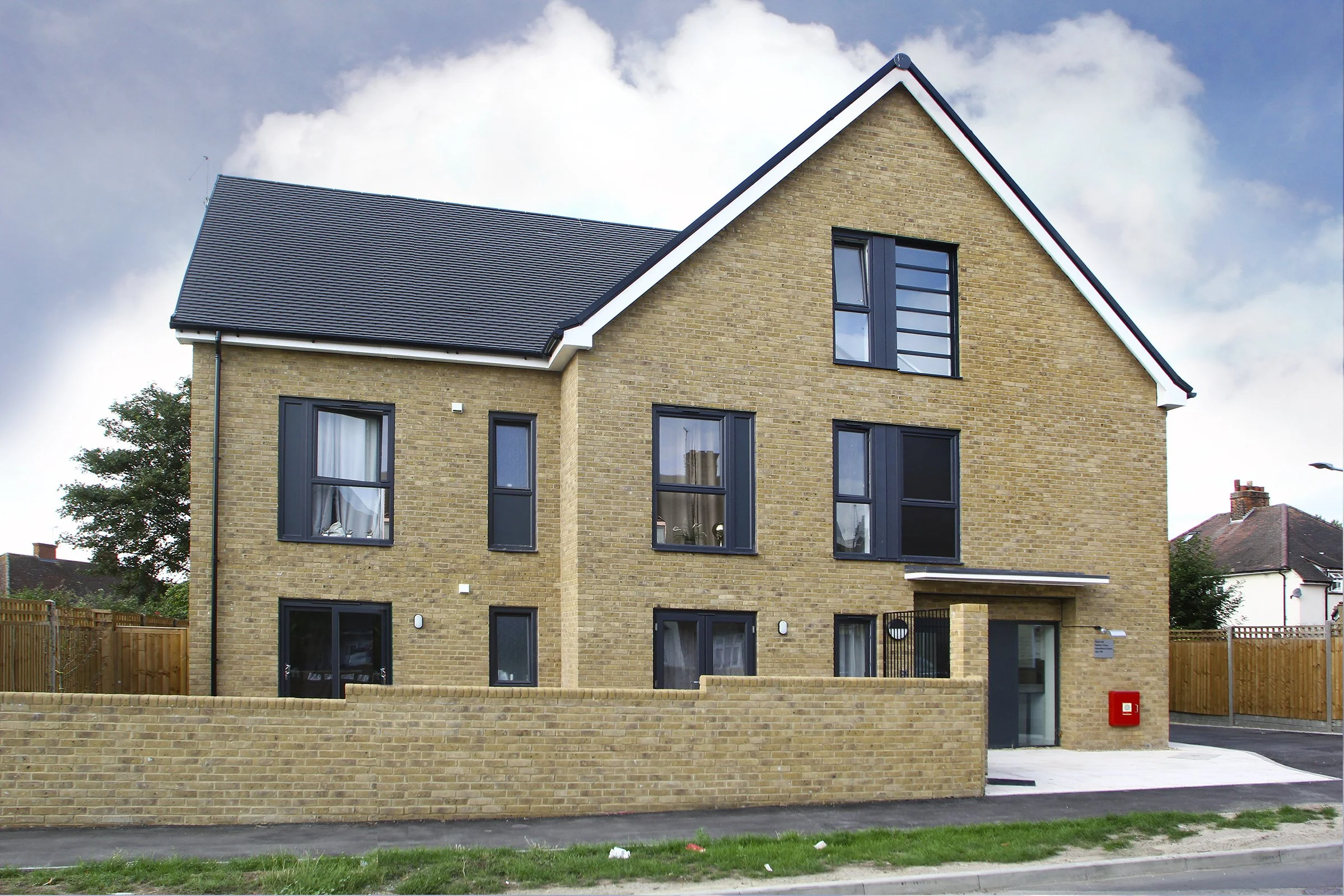 Three-storey brick apartment building at Rayleigh Road
