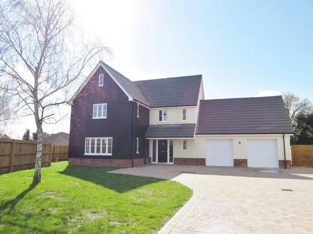 Detached home and front garden at Edward Marks Drive