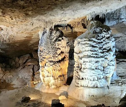 Fantastic Caverns