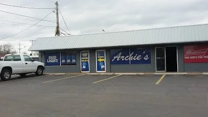 Archie’s Lounge