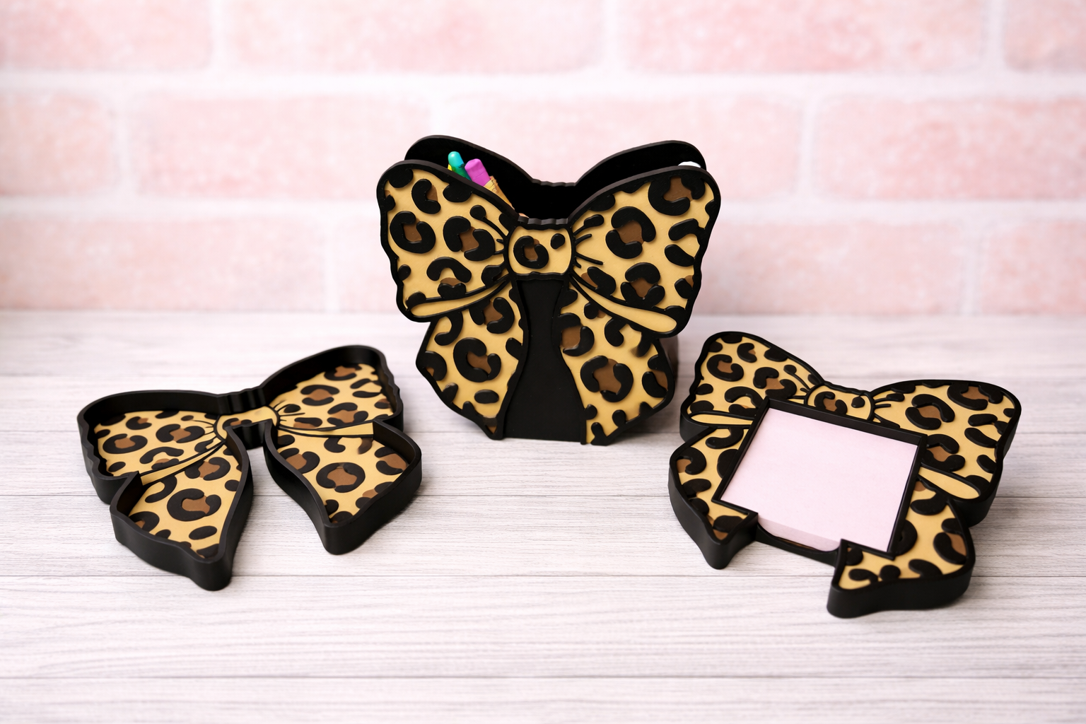 Leopard Bow Desk Set