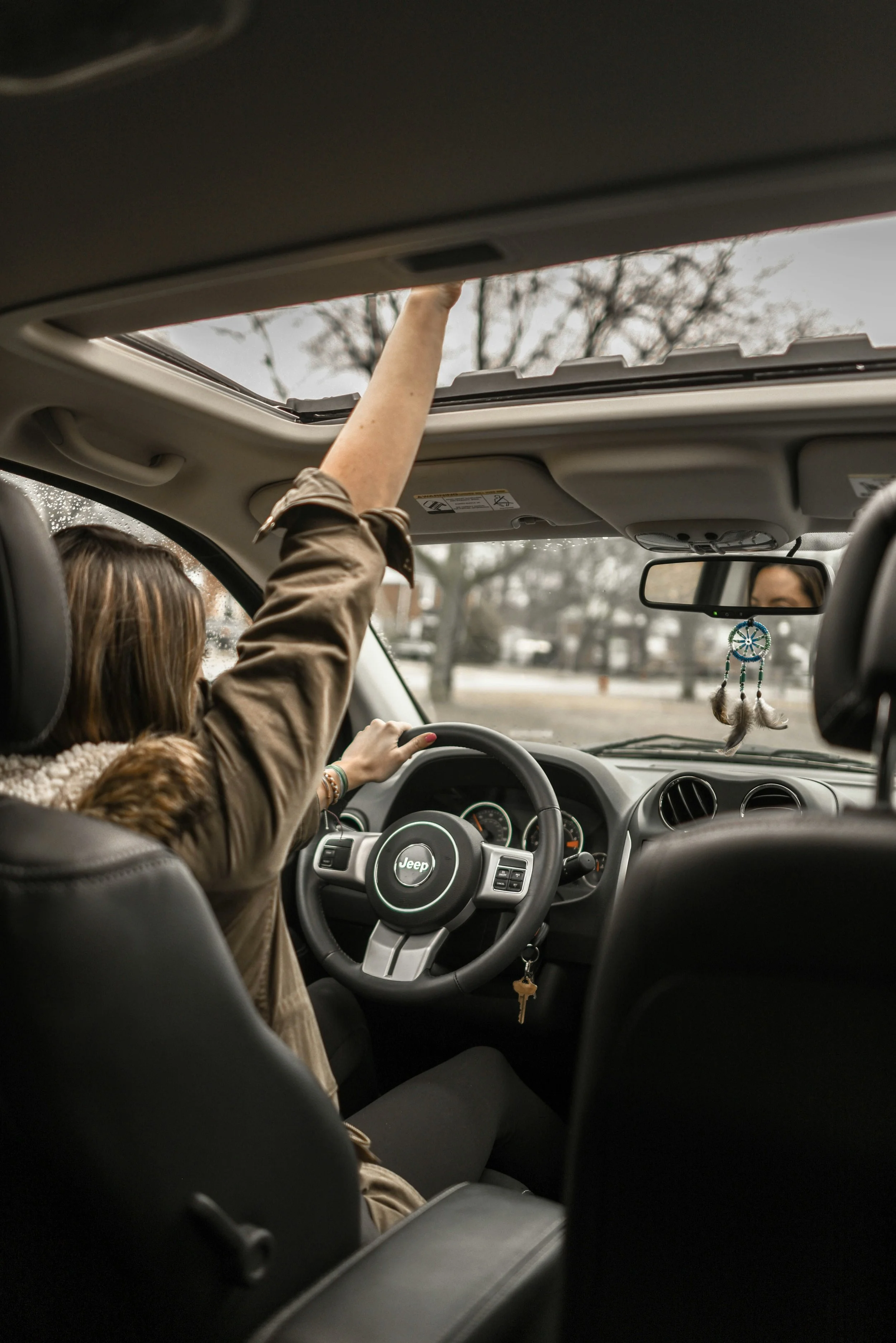 Decluttering and Organizing Your Car – Tips for Busy Moms