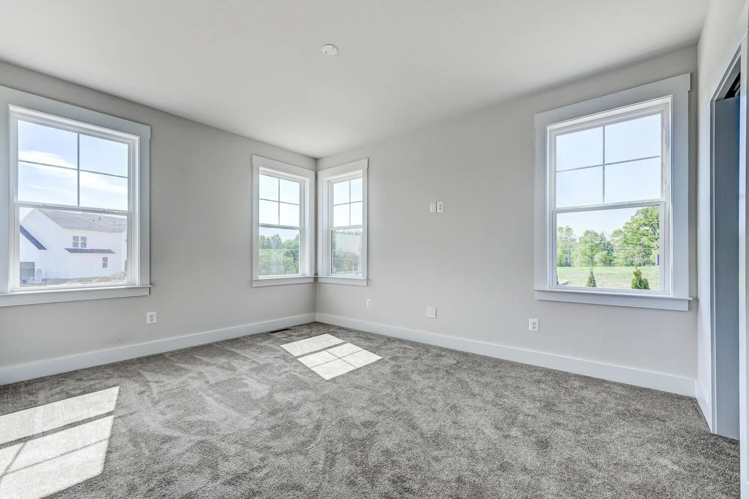 SRE4 - 2523 Fourleaf Drive - ADU Bedroom.jpg