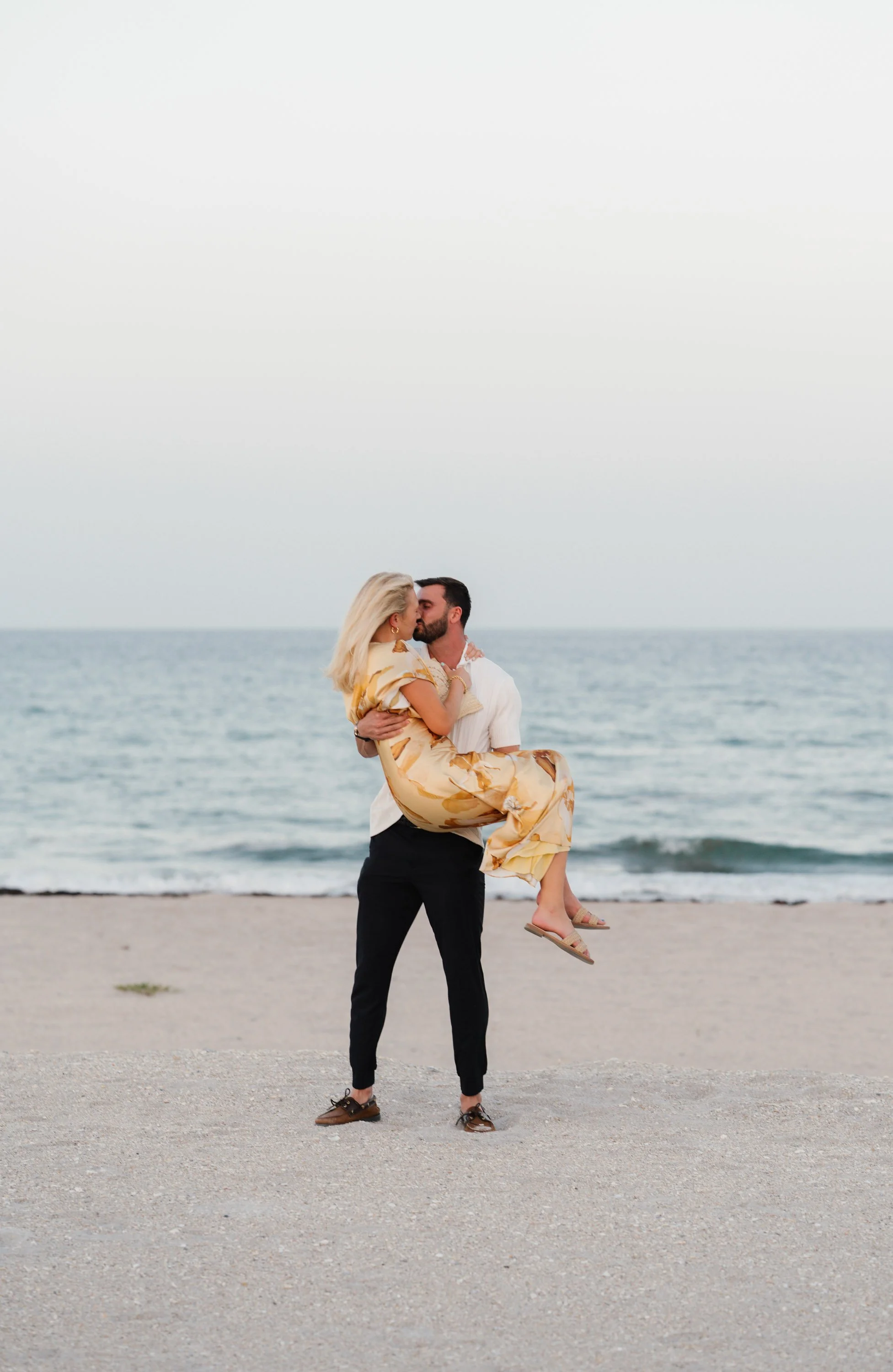 CarpioCaptures Proposal Photoshoot at 3 Par Restaurant, Palm Beach-10.jpg