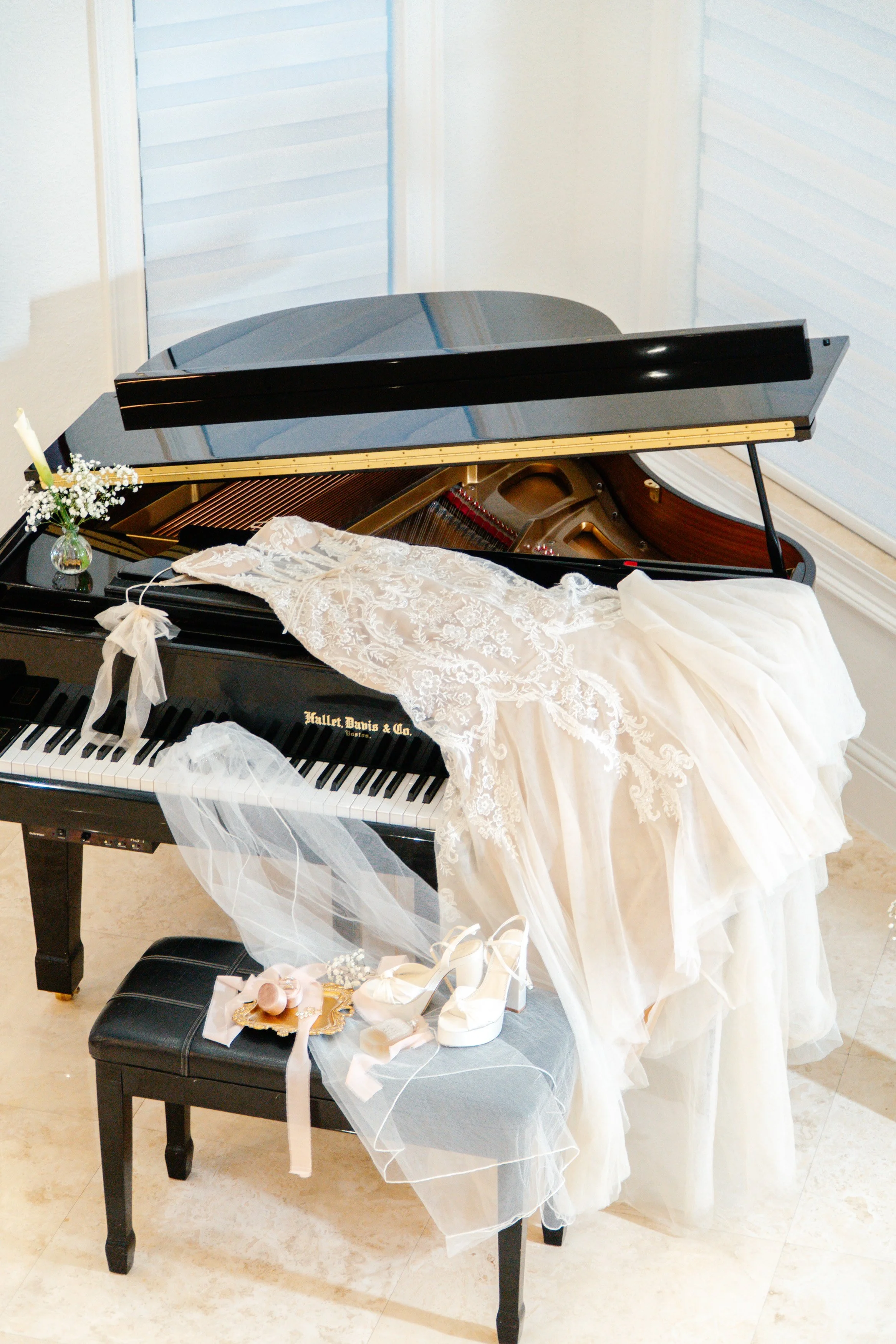 Laguardia Wedding -11.jpg