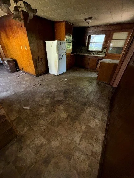 1947 Ellis Kitchen 01.jpeg