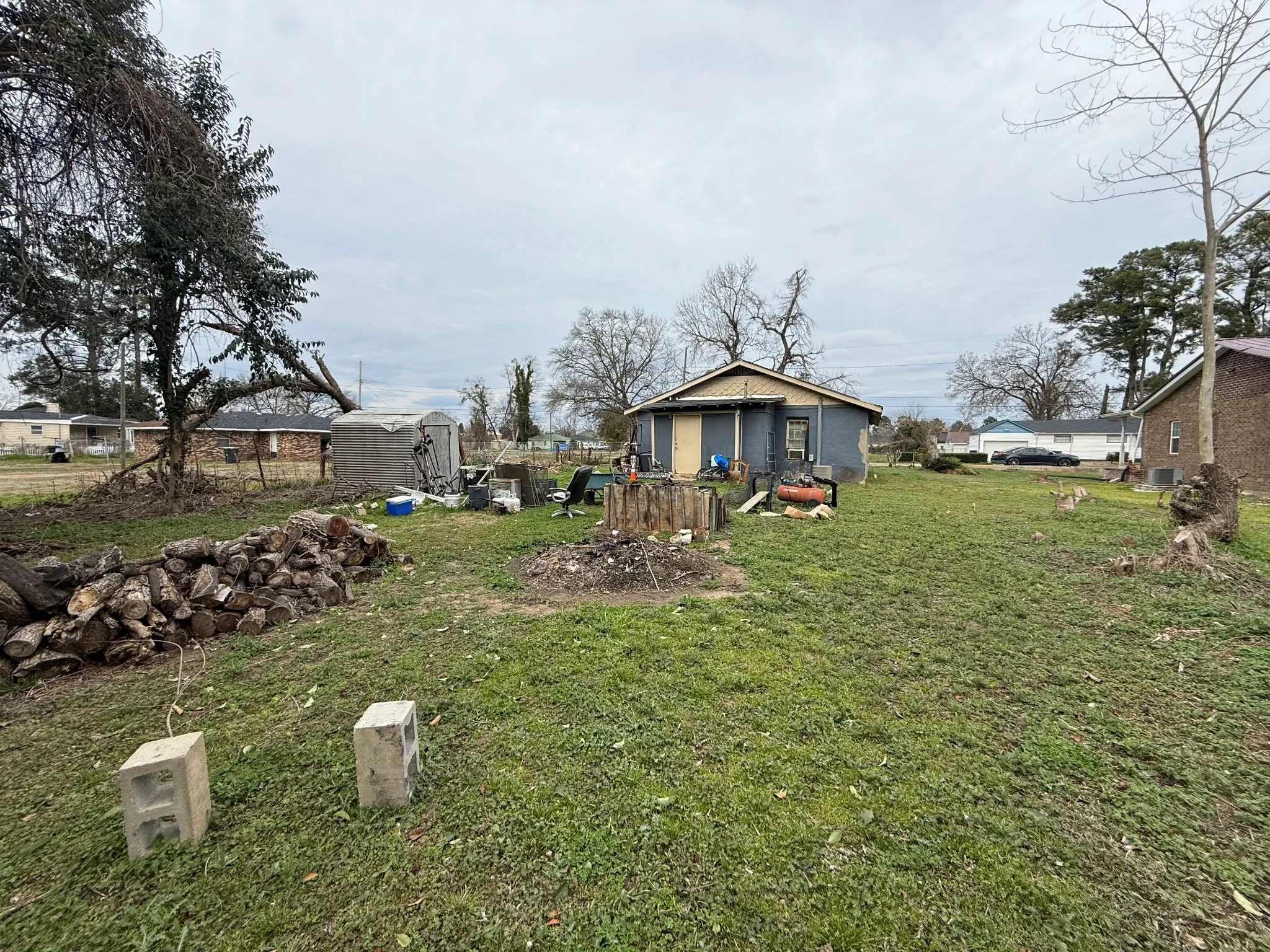 408 Colorado St - Back 01.jpg