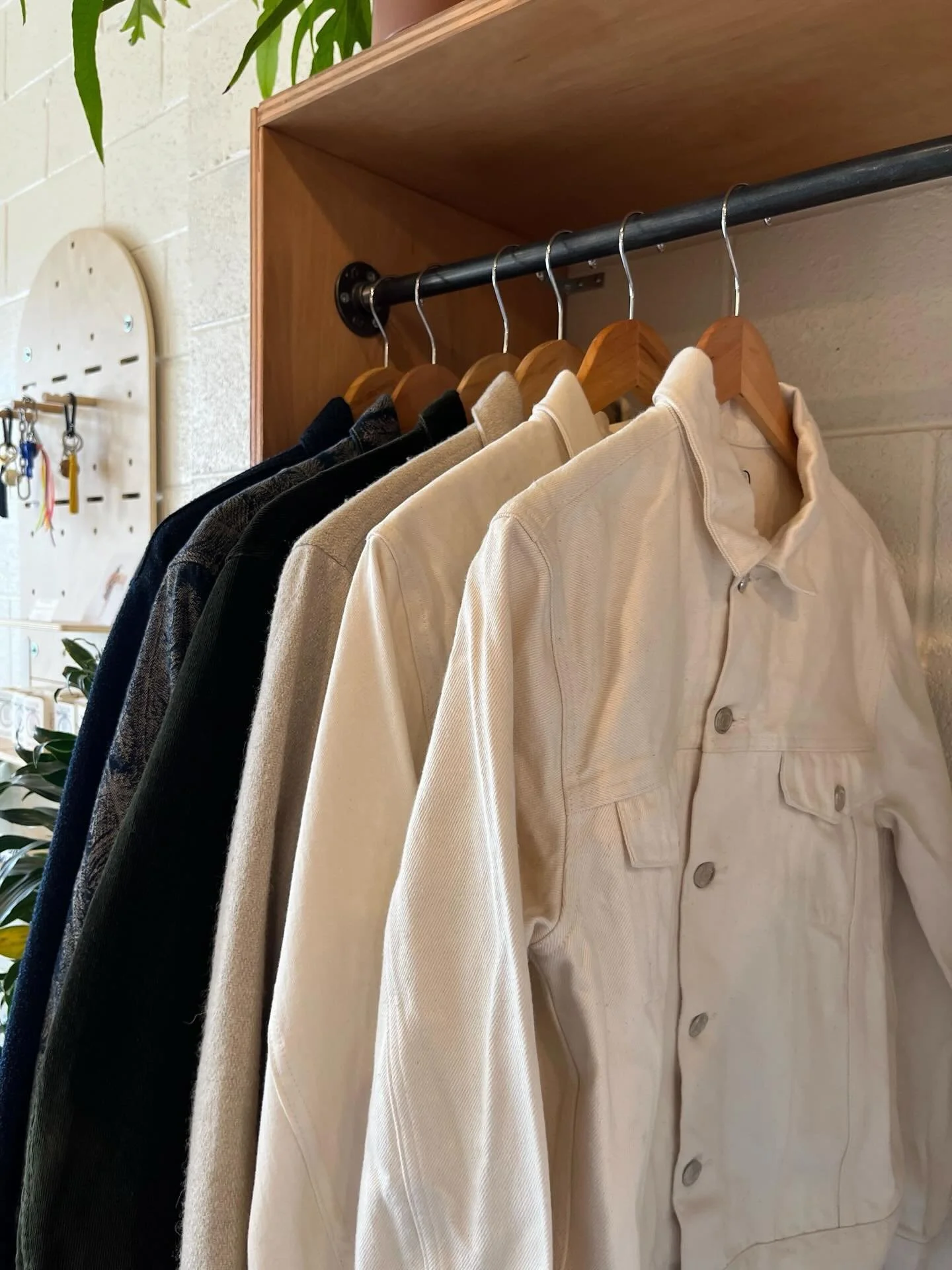 Lightweight jackets for spring layers! 🌷 
- 3sixteen wool blend mechanic jacket sz M
- Kapital magpie jacquard jacket sz L
- 3sixteen Cotton jacket sz M 
- Raleigh denim chore coat sz XXL
- Todd Snyder corduroy jacket sz M
- Tanaka denim jacket sz S