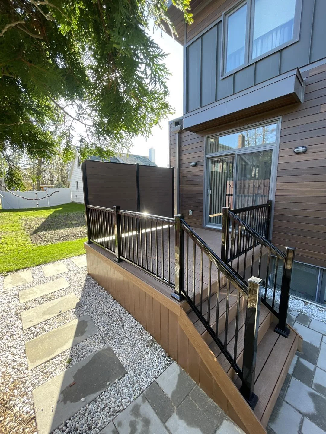 10x10 Composite Deck With Railings