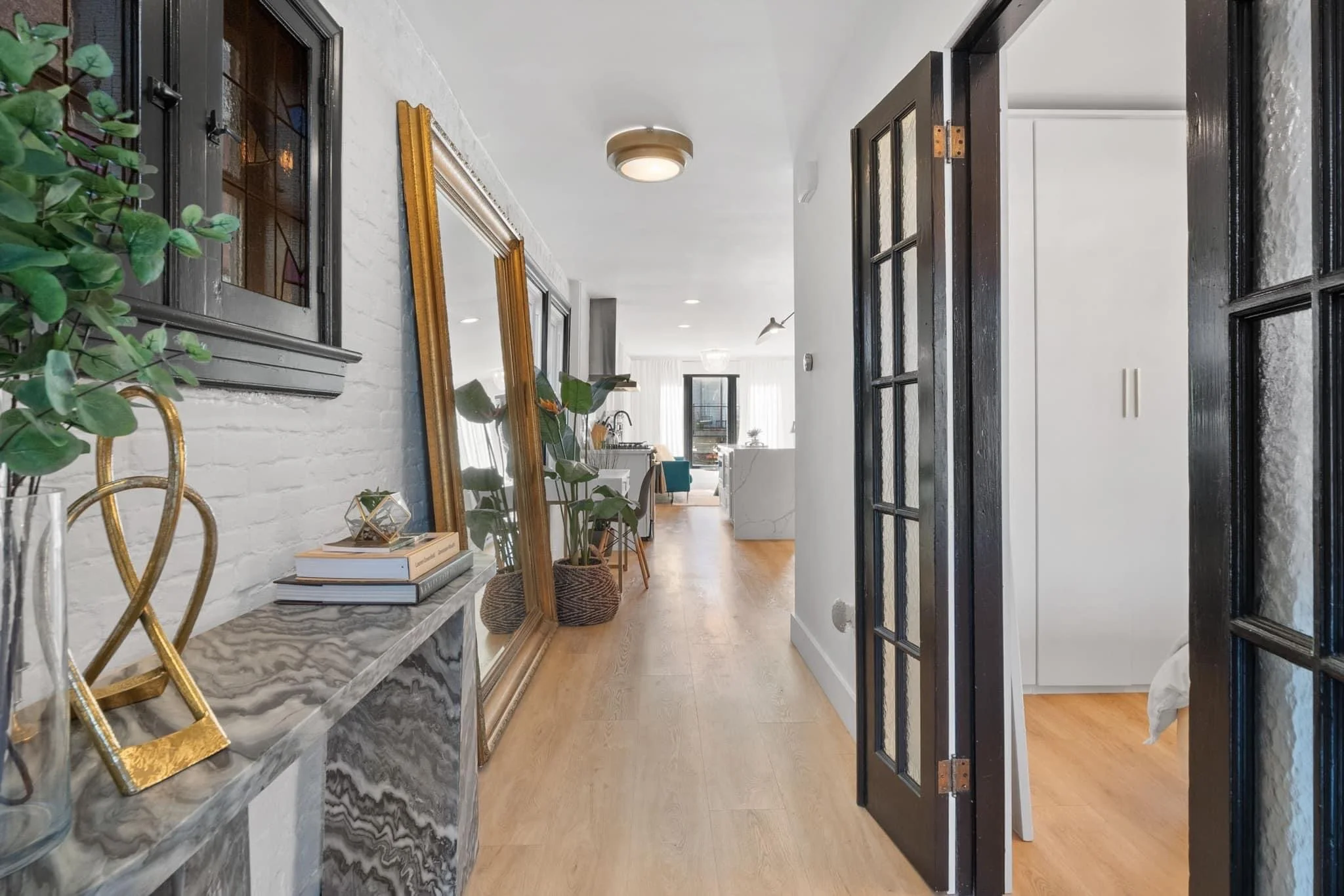Freshly remodeled entryway in St. Louis, MO