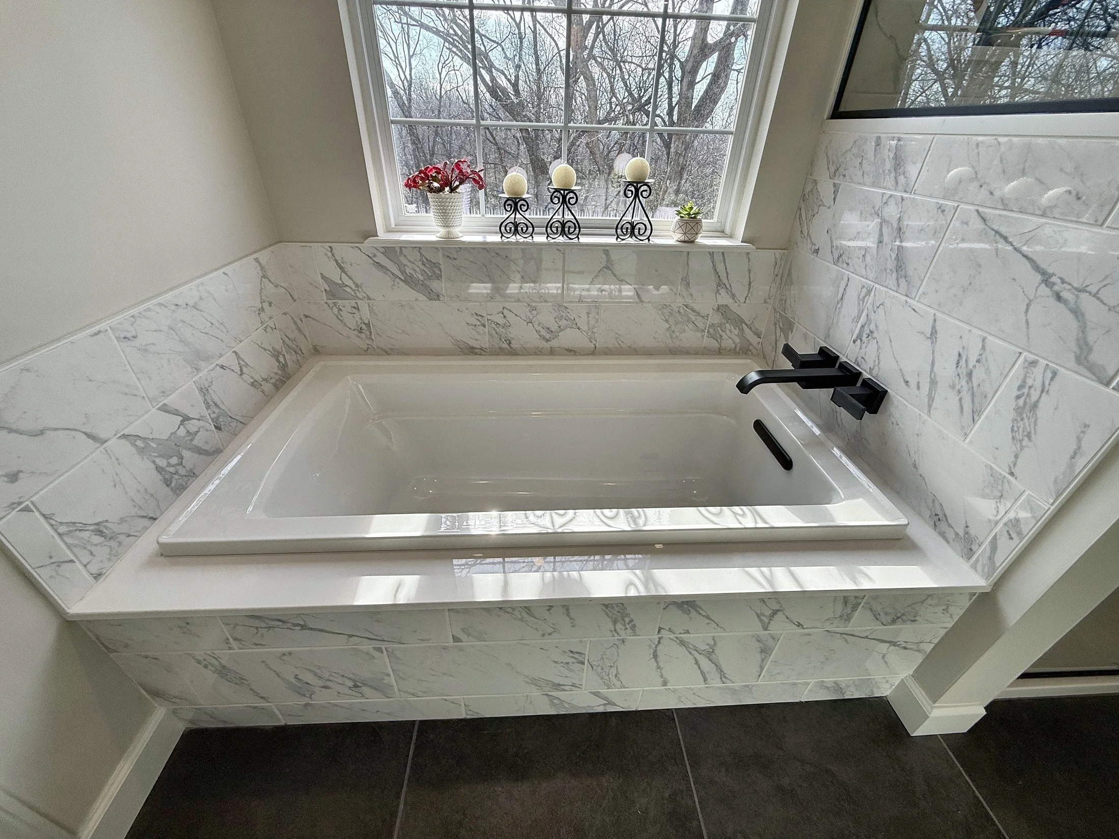 Tub deck under the window