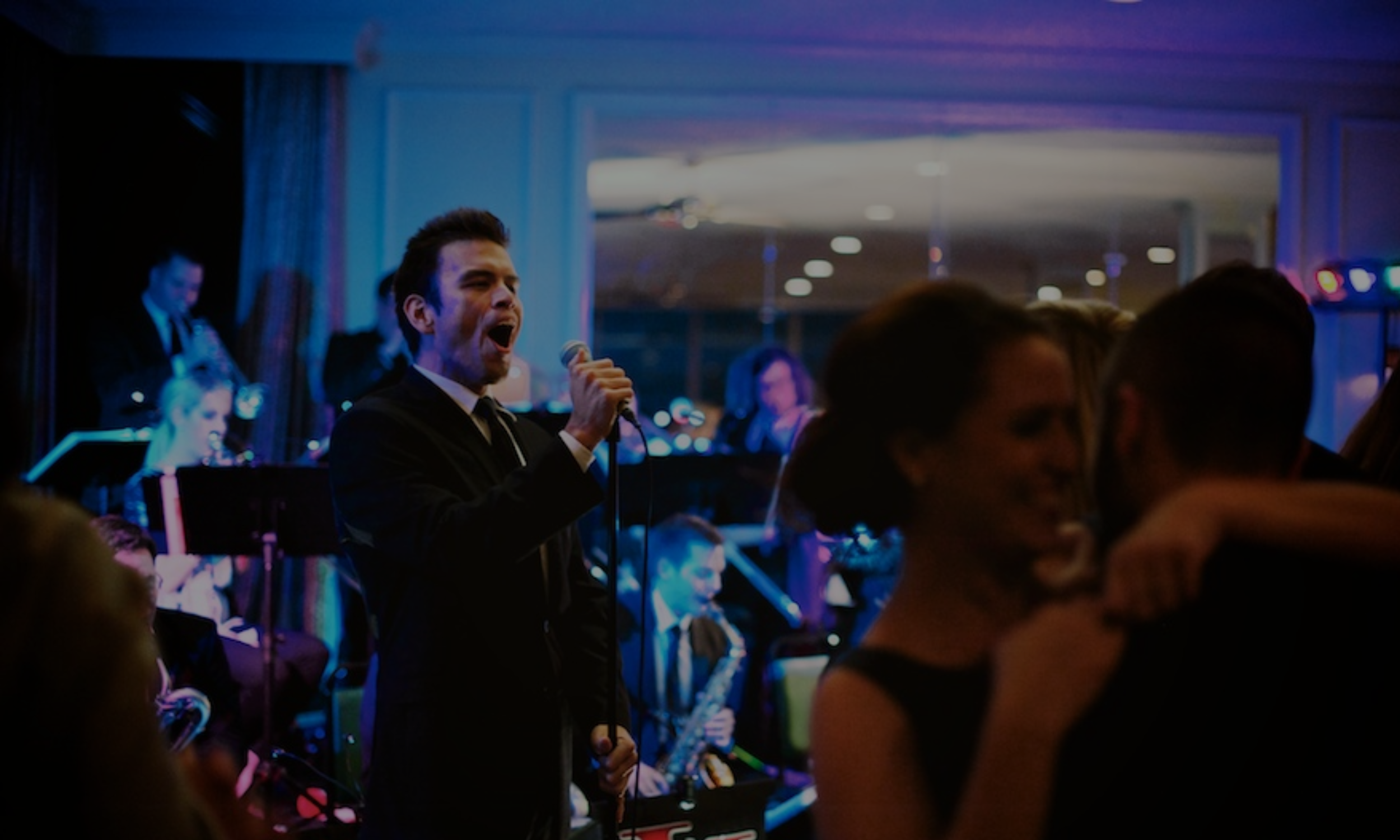 LIVE EVENT PERFORMANCES