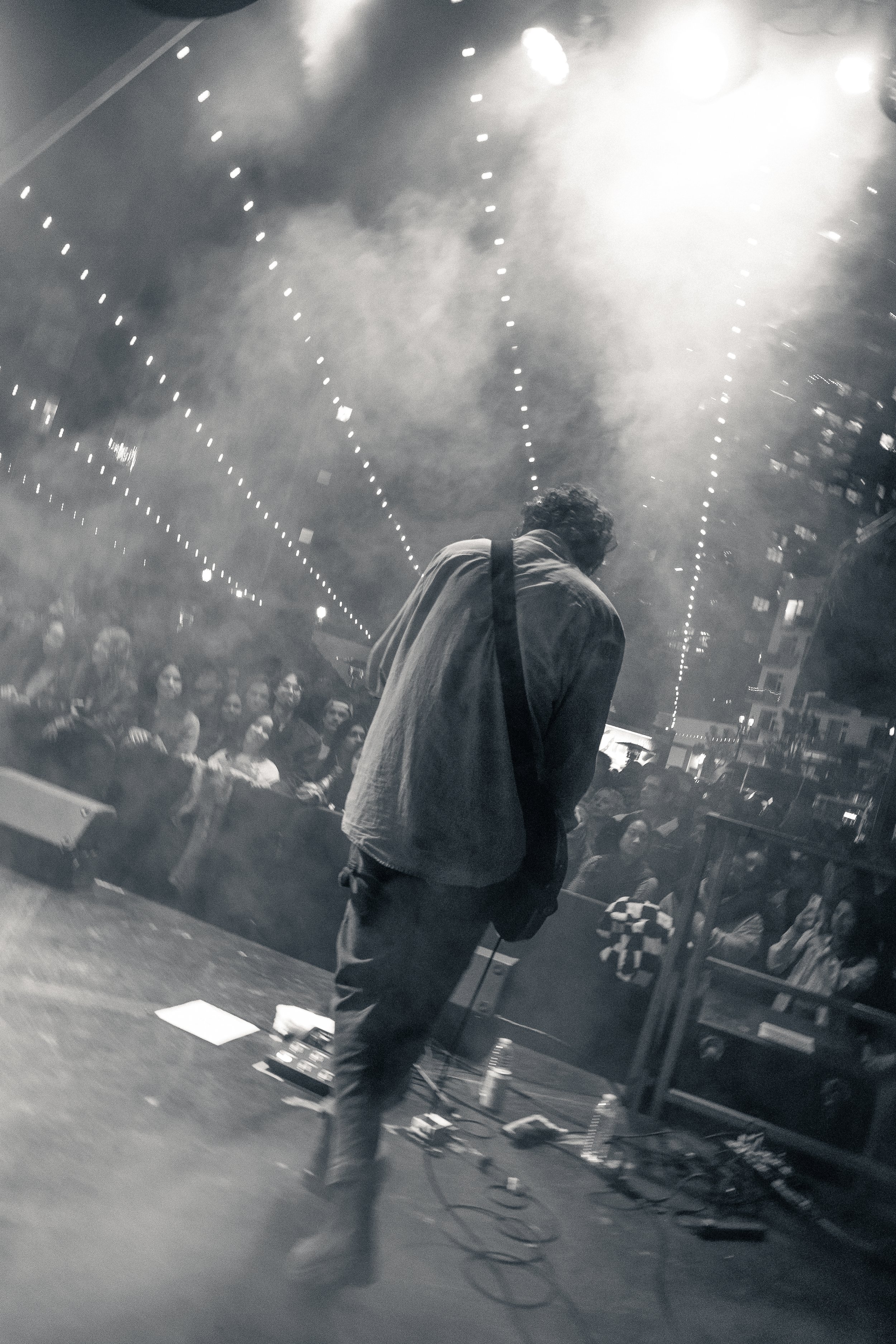 live music performance with dramatic lighting, concert photography san diego