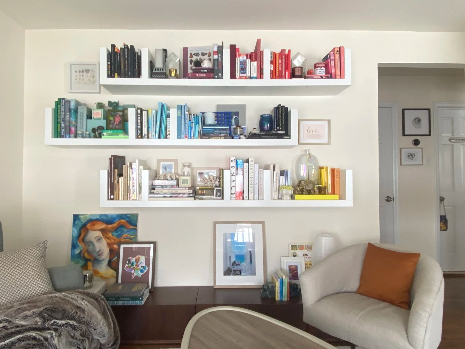 home staging, interiors styling, bookshelf styling, home decor