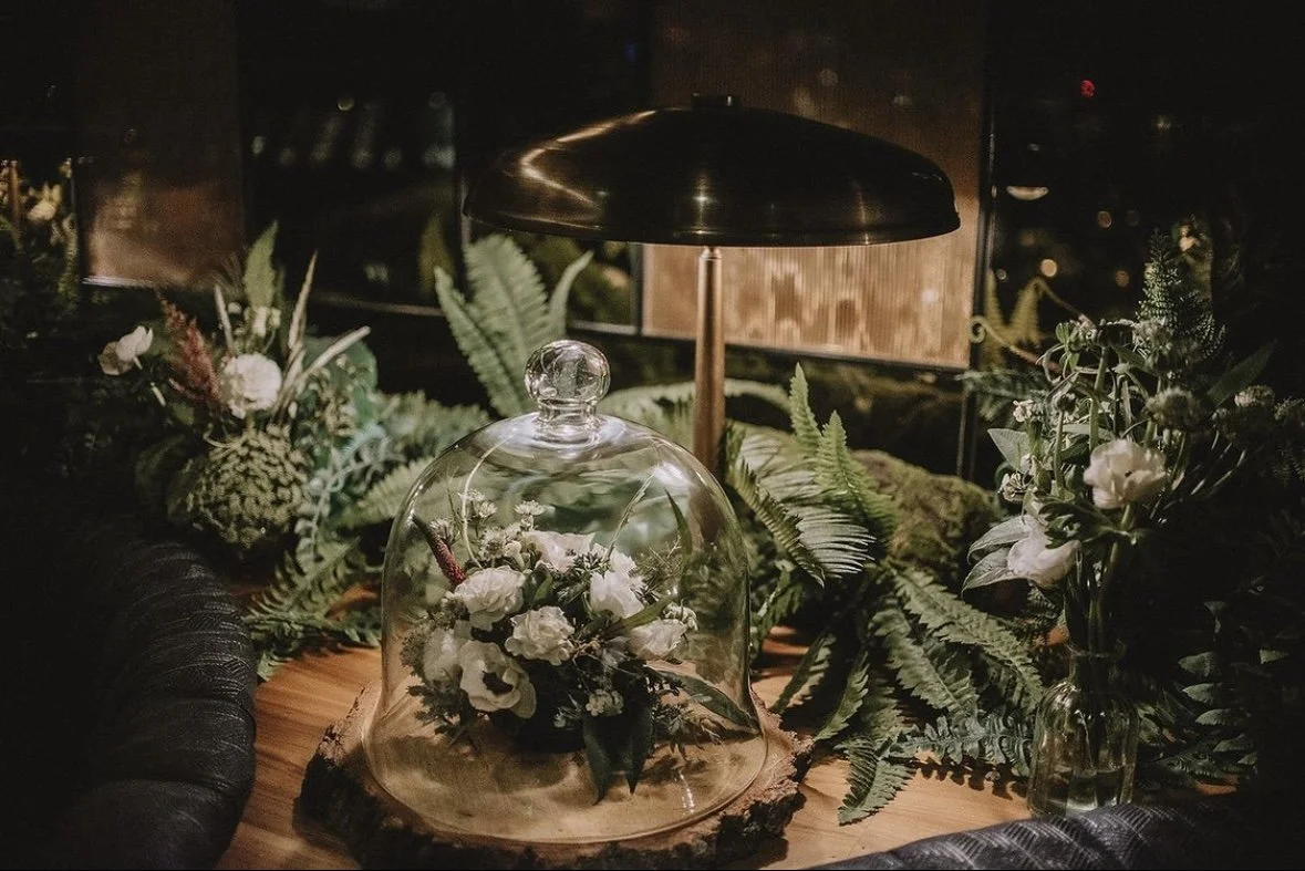 We offer floral design services for:
Corporate events and conferences
Brand launches and product reveals
Press days and photoshoots
Client entertaining and office eventsbespoke floral design for:
Birthday parties and milestone celebrations
Anniversar