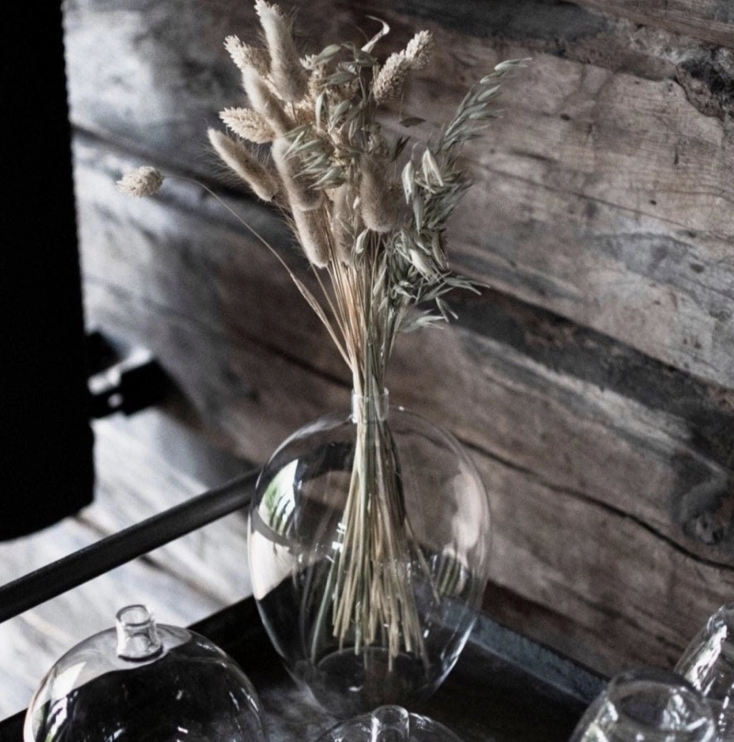 Hand Blown Small Glass Vase | Bottle Neck Vase | Perfect For Dried Flowers | Scandi Style | Height 21cm