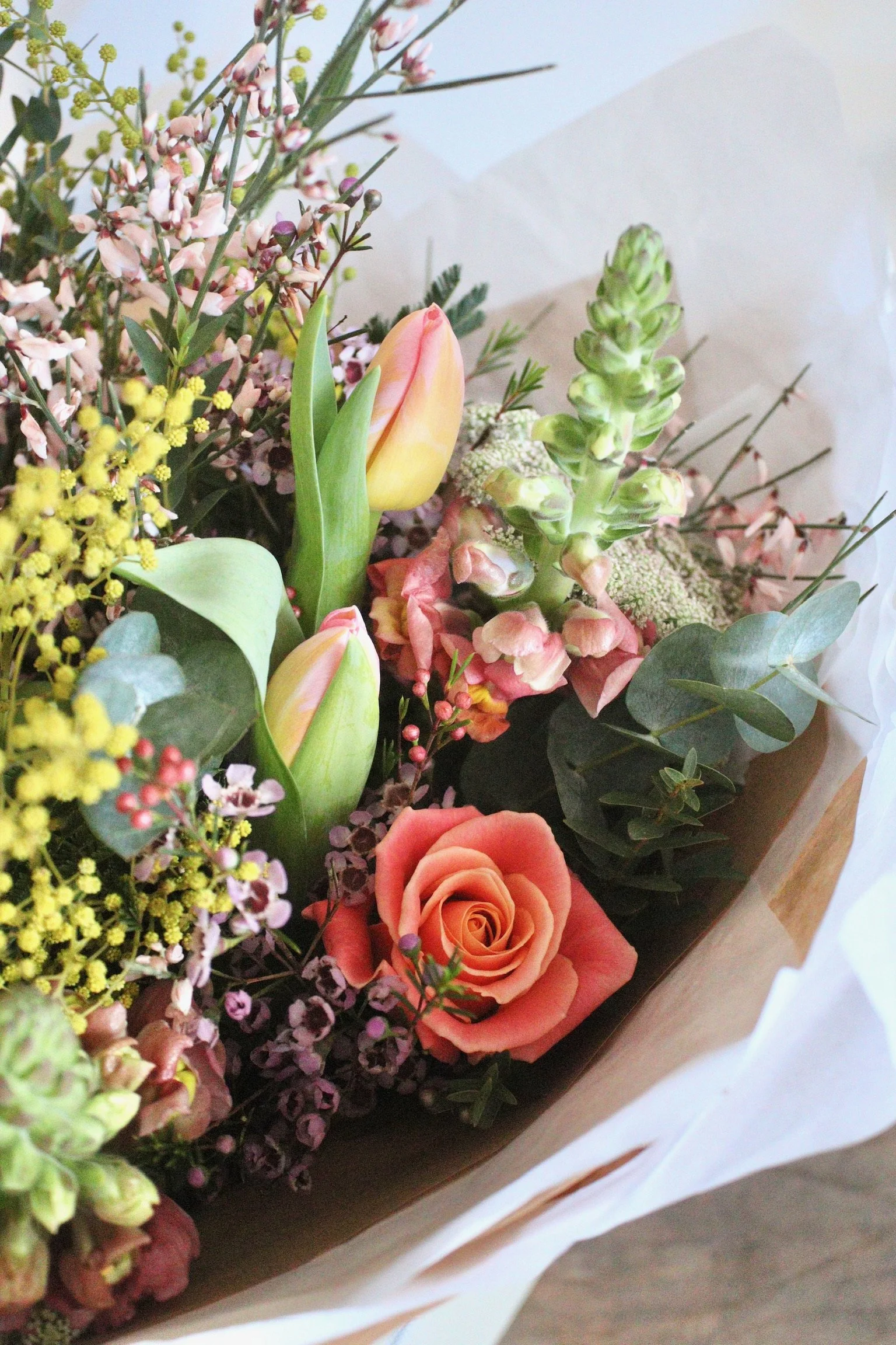 Valentine’s Day flowers London  Valentine’s bouquets London  Luxury Valentine’s flowers London  Same-day Valentine’s flowers London  Best florists for Valentine’s flowers in London