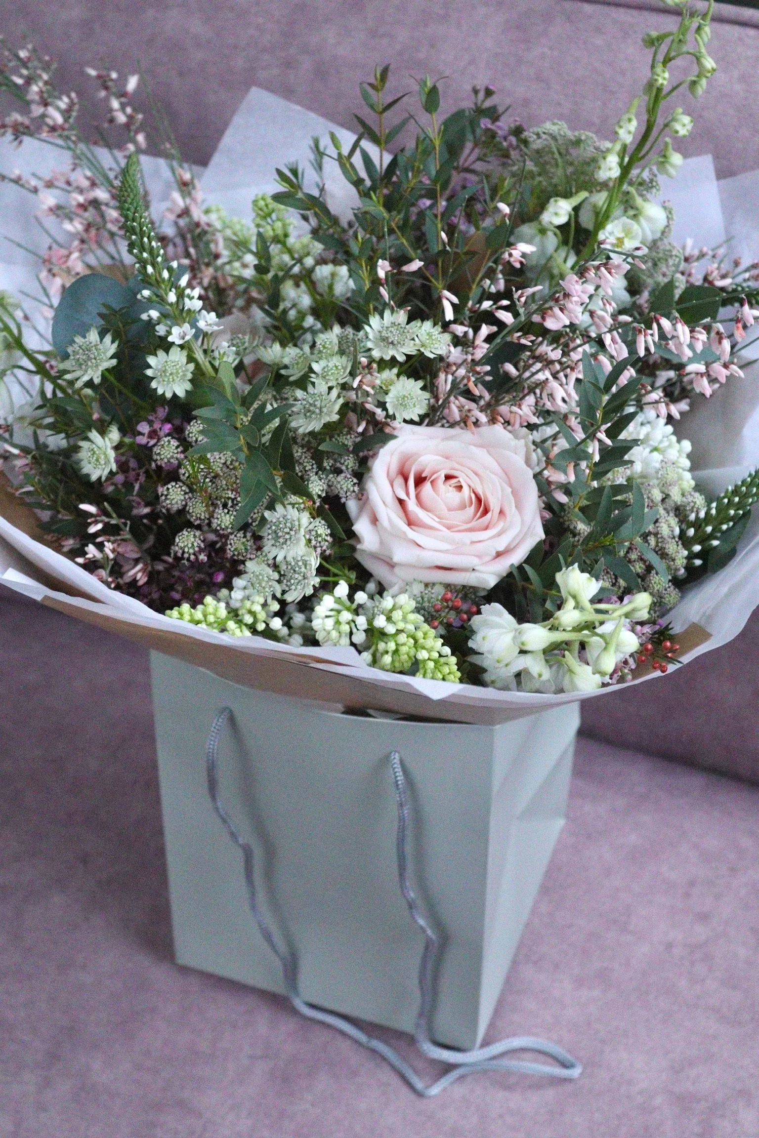 Valentine’s Day flowers London  Valentine’s bouquets London  Luxury Valentine’s flowers London  Same-day Valentine’s flowers London  Best florists for Valentine’s flowers in London