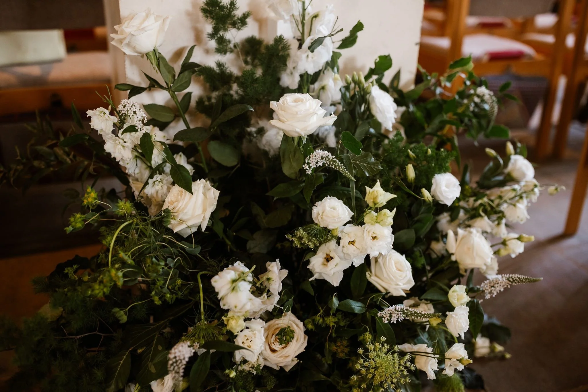 Seasonal wedding floristry in London and West Sussex, featuring elegant bridal bouquets and refined floral arrangements designed for modern, design-led weddings.