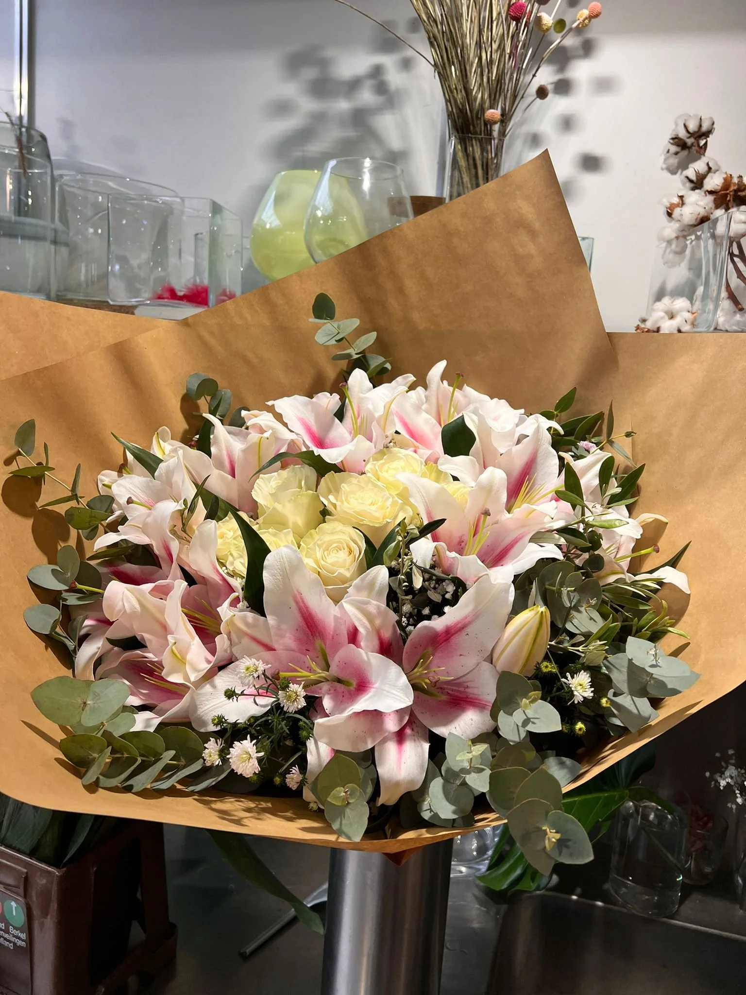 bouquet lys roses.jpeg