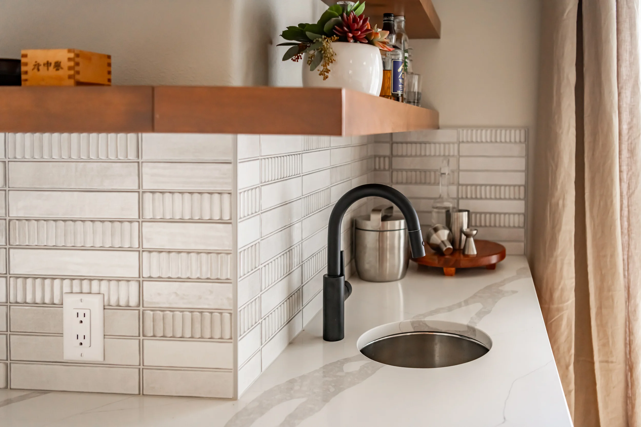 CK Hofmman Rusina 3o3-147.webp