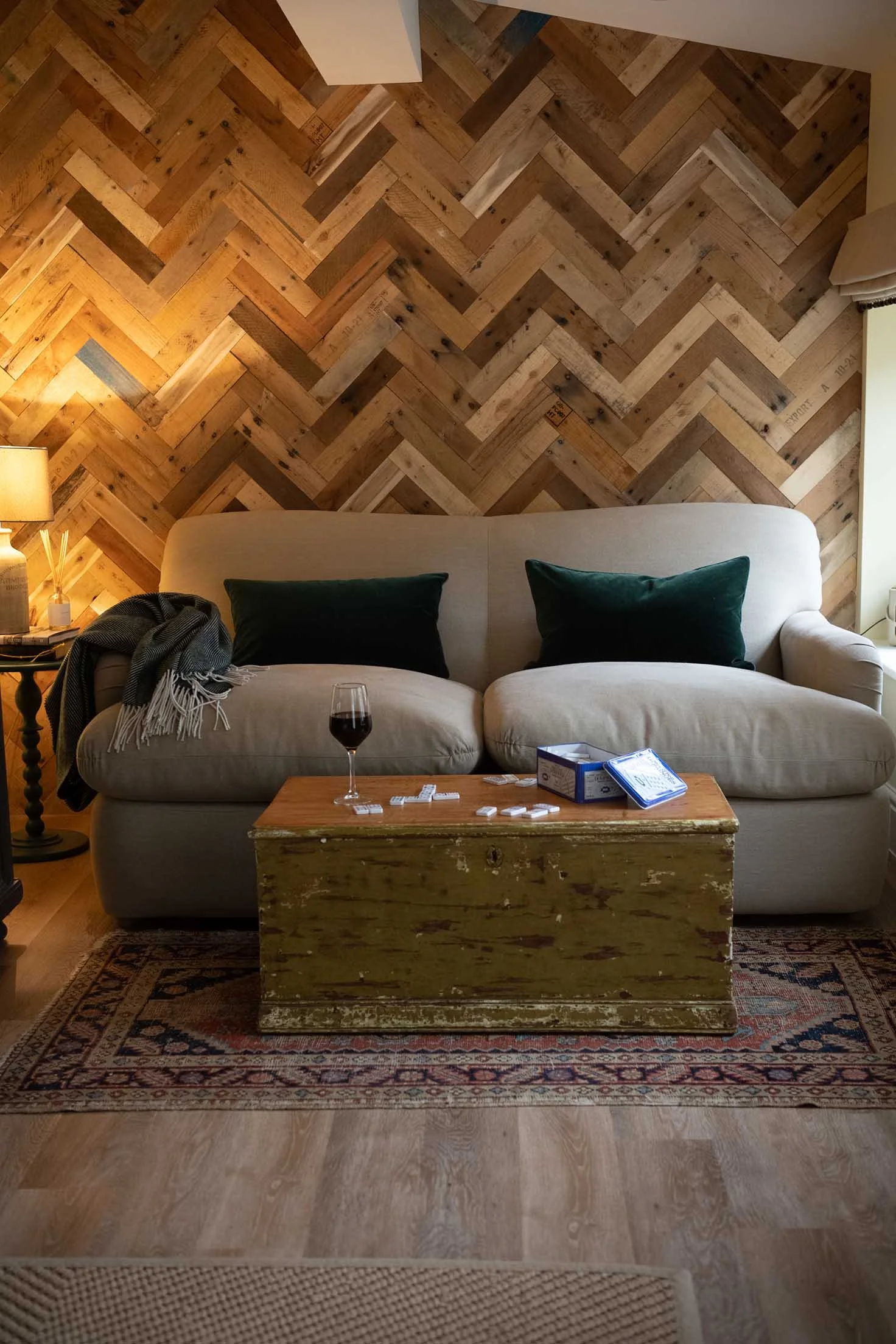 The Cotley Inn_Rooms_The Den_2.jpg