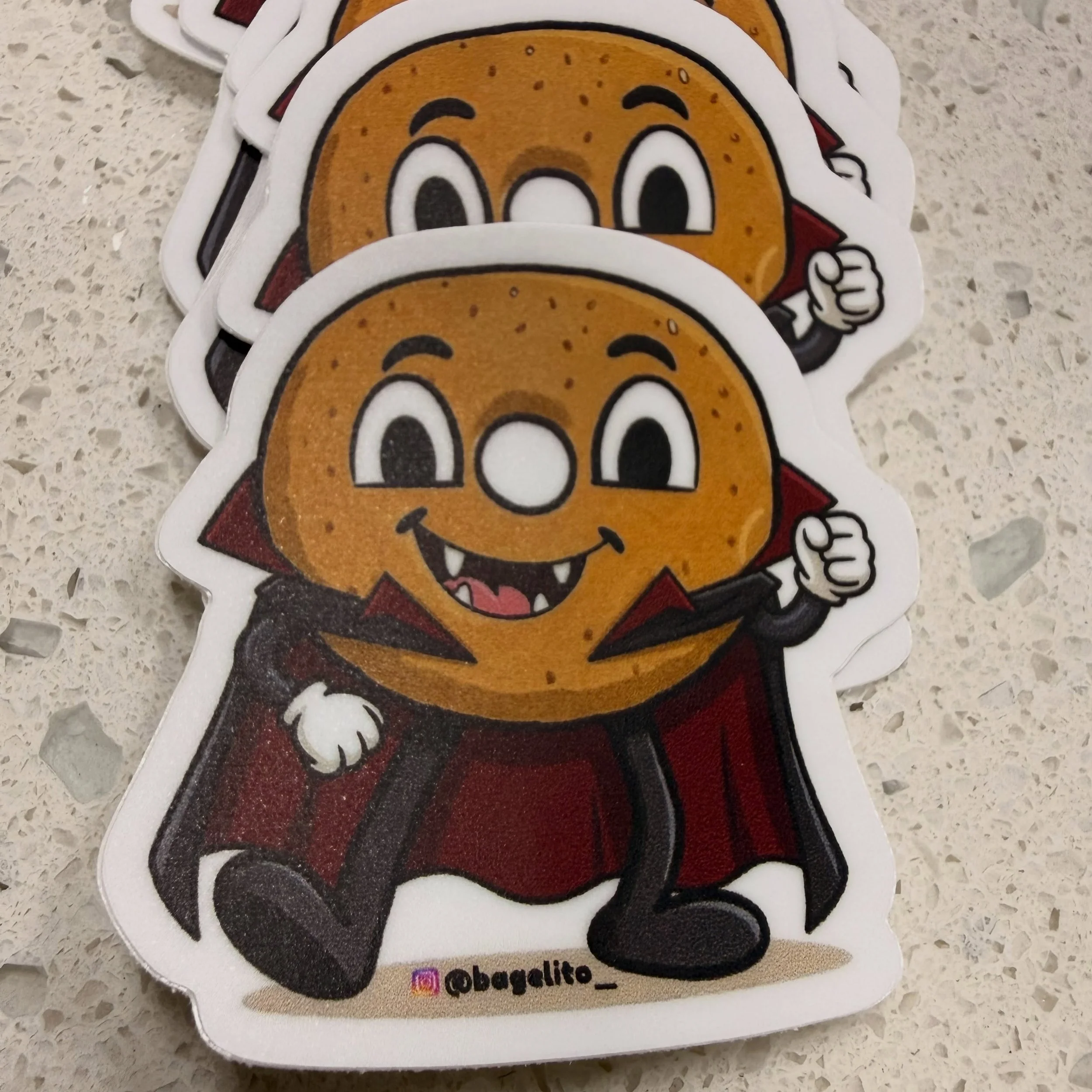Ready for Halloween 🎃👻. #halloweenbagelitostikers