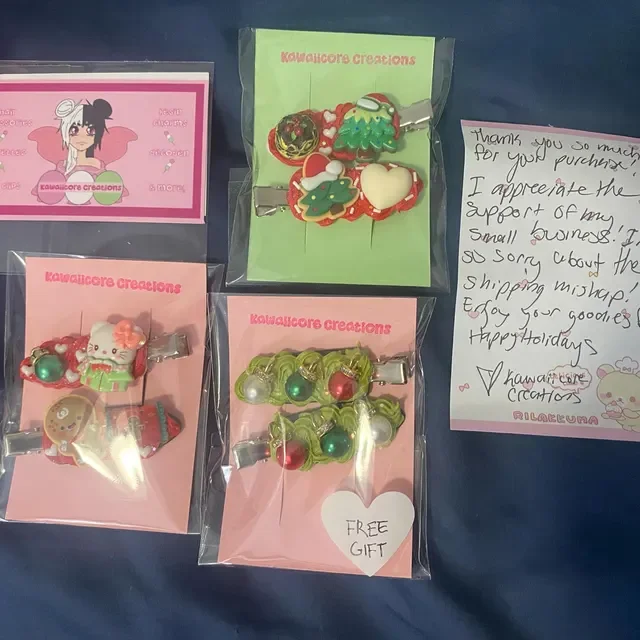 3 sets of christmas hair clips