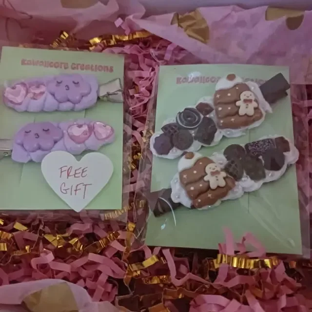gingerbread hair clip set
