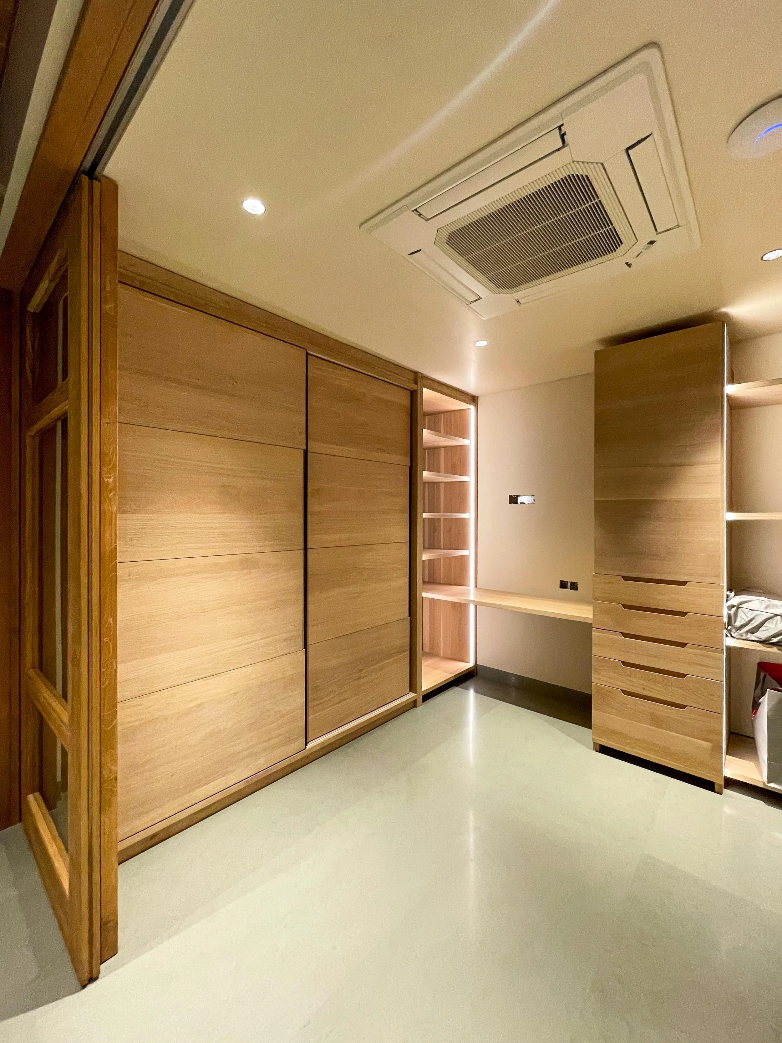 Murali_Master Bedroom (3).jpg