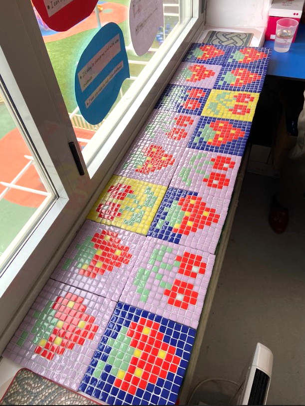 Mosaic workshop for children in Madrid